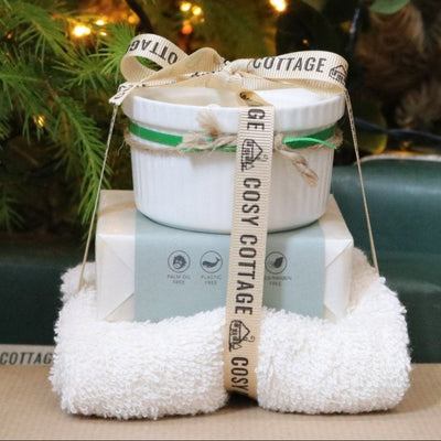 Christmas Triple Treat With Soap, Candle & Face Cloth - Cosy Cottage Soap